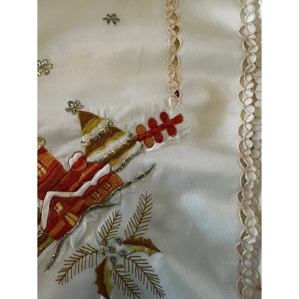 Vintage Christmas Square Tablecloth Embroidered Snowy Cottage Lace Trim 34x34